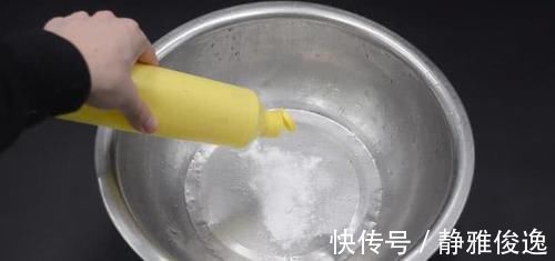 食用碱|不管毛巾多脏多黄,简单一个清洗方法,毛巾立马焕然一新,试一试