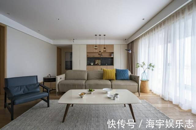 原木色|大户型的现代实木风格装修，让生活回归平淡，享受平凡生活