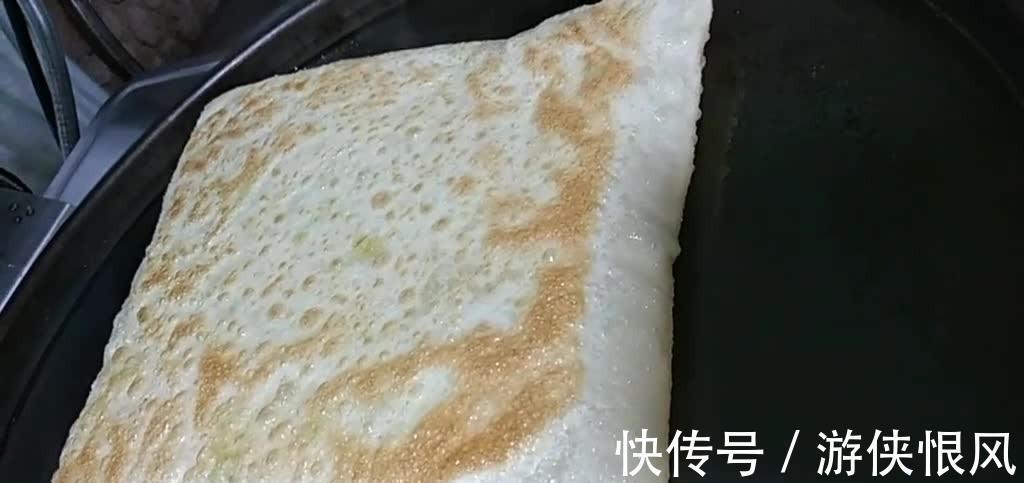 超薄葱花饼的做法,掌握以下3个技巧,担保焦香诱人嘎嘣香脆