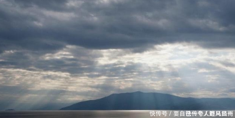 南唐$李煜最有韵味的一首词,整首词处处充满忧愁,可是又没有一个愁字