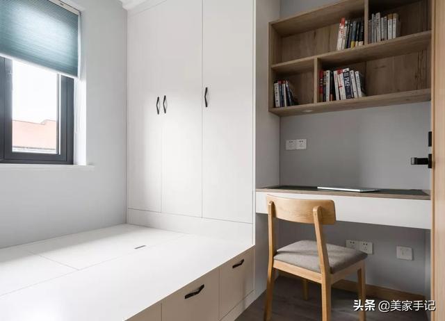 玄关|40㎡你觉得小她却改成2室1厅外加1个衣帽间,全屋复古高级晒晒