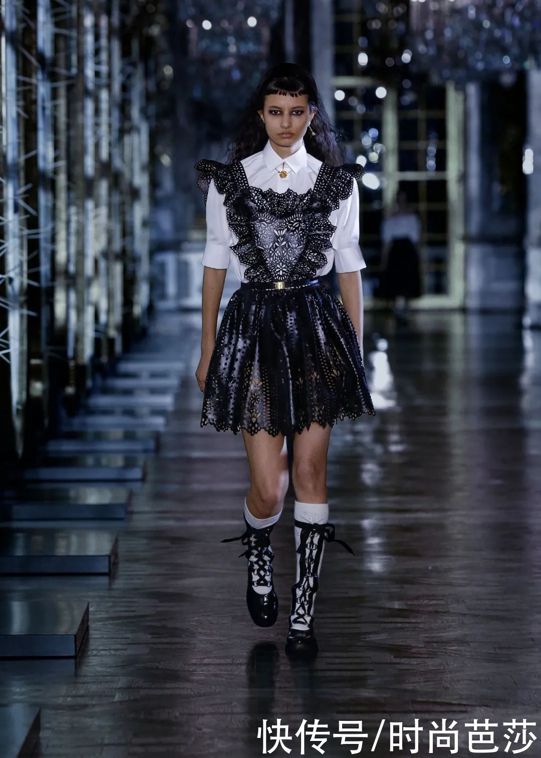 DIOR讲述的童话故事，只有成年人才能读懂