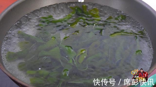 凉拌海带最好吃的做法,简单美味又馋人,看看你喜欢吃不