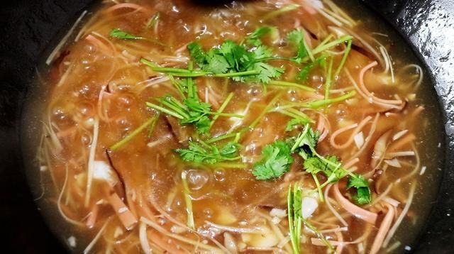 天冷碰到这鱼别手软，做上一道菜，暖胃又暖身，营养极高