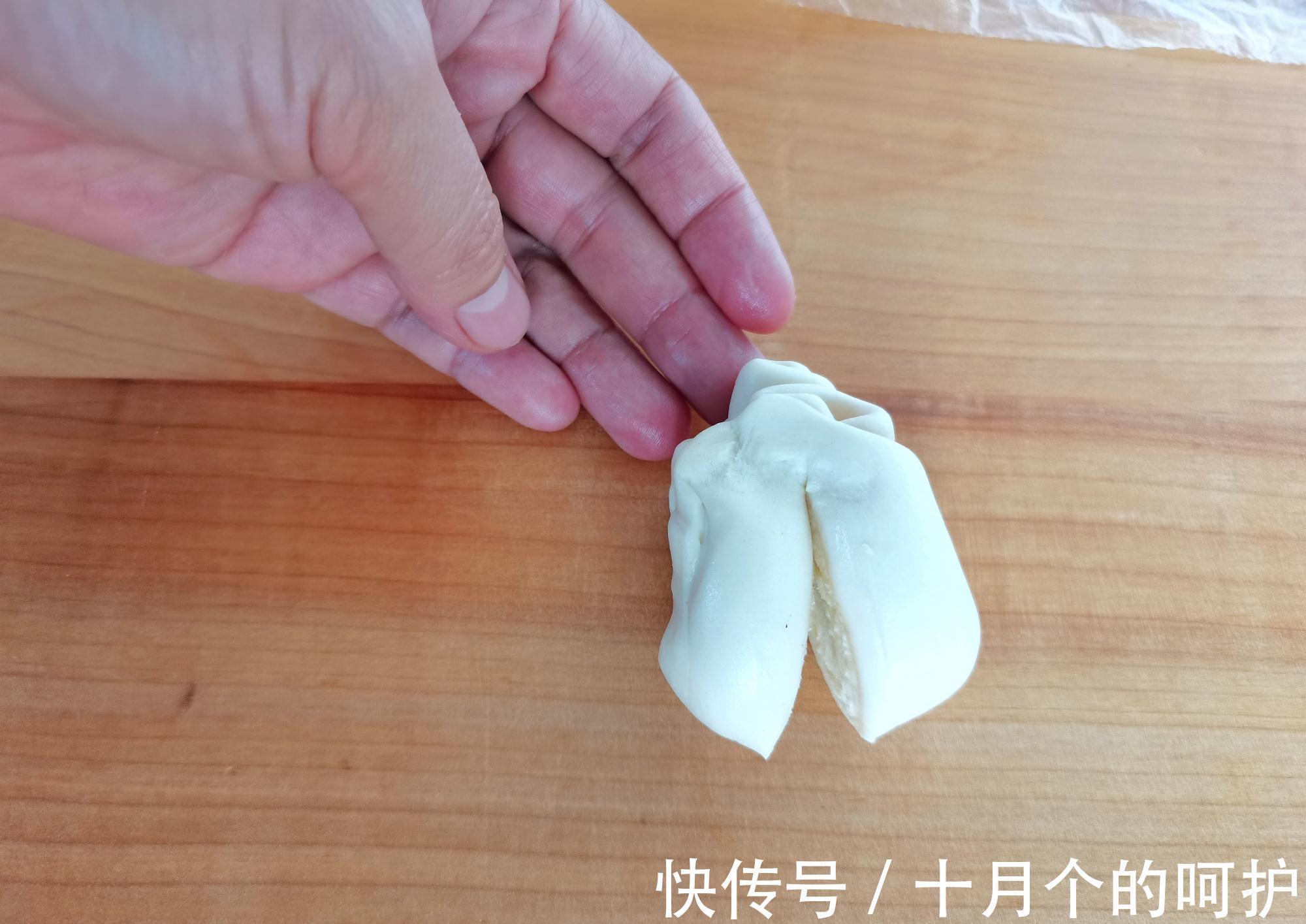 最简单的烧饼做法,又香又酥,吃一次还想吃