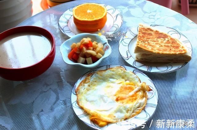 蜂窝状|7天早餐这样做，一周换着吃天天不重样，挑食的孩子也爱吃，收藏