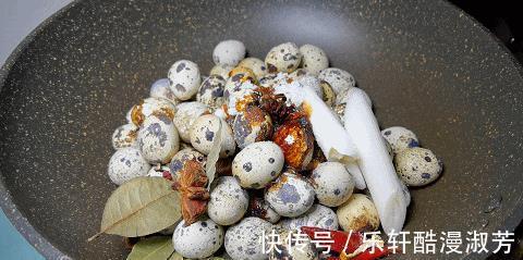 五香鹌鹑蛋|想吃卤鹌鹑蛋不用去买，教你一个家常做法，卤味浓郁，百吃不厌