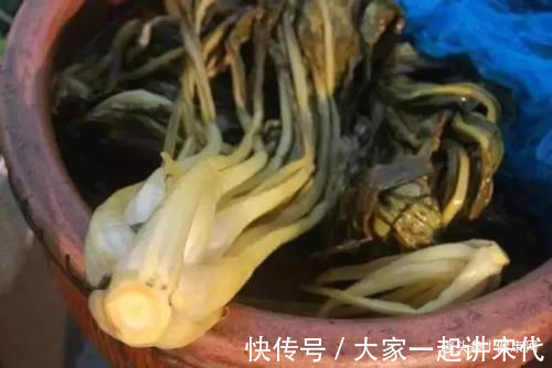 腌咸菜|腌菜吃多了,会不会亚硝酸盐超标致癌注意三件事,就可以放心吃