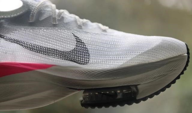 莆田 也许你在某宝上买的折扣跑鞋是莆田货!真假鉴别教程让你不再被坑!