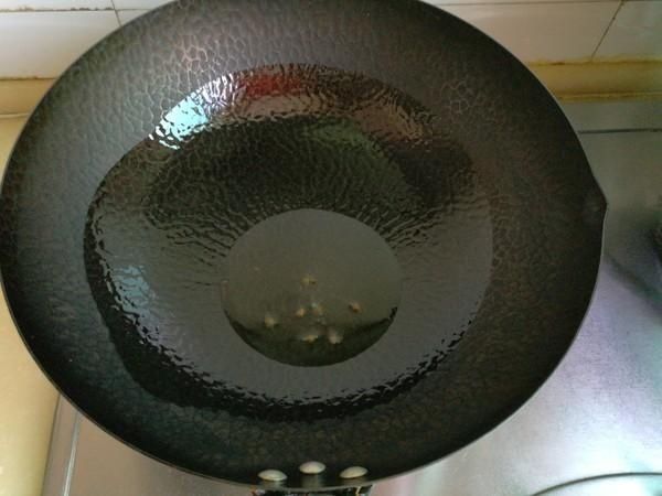 这菜一年四季都不过期，一买就是三四斤，鲜嫩营养，怎么都吃不腻