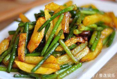 女性不妨多吃三种美食,营养丰富,滋润肌肤,好处多多!