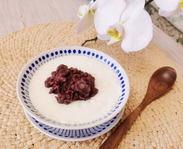 超容易的自制蜜豆双皮奶，香甜幸福的味道