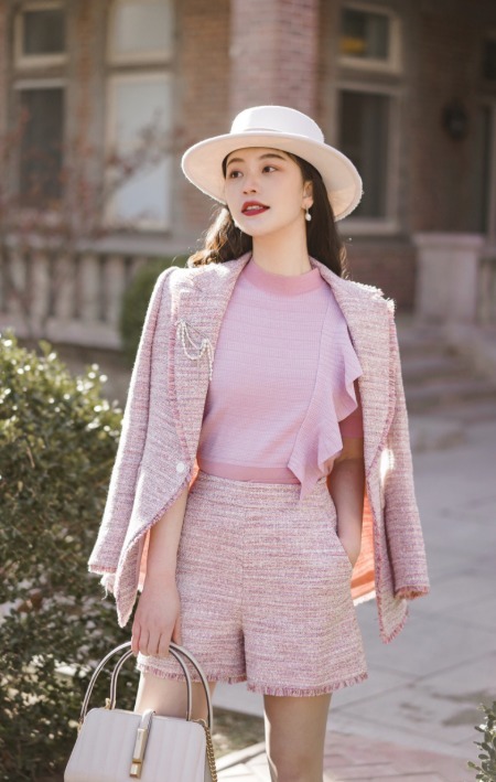 气质|穿搭开春不穿小香风就out啦!比卫衣显瘦,比西装时髦、轻松打造气质女神