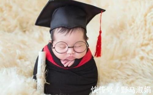 宝宝|孩子越早出现这4种行为,说明大脑发育过关了,未来小天才的表现