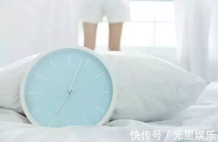 僵硬|早晨有个“黄金十分钟”,坚持做几天,百病不侵,全身都舒服!