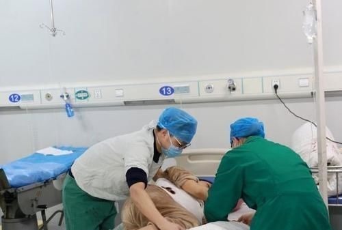 第一产程|胎儿那么大,怎么就从那个小口出来了,看完泪奔:妈妈太伟大了