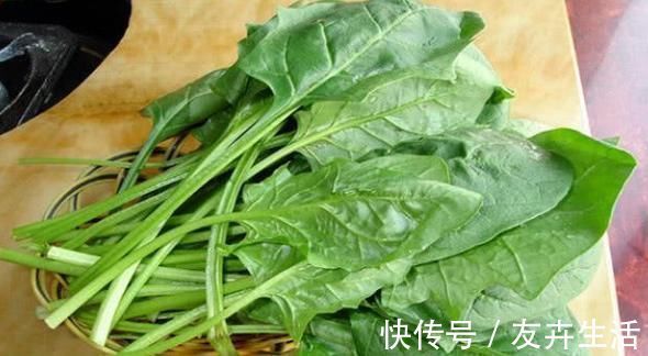 子宫|月经来临,是排毒的“黄金期”!常吃此3样食物,排出子宫污血!
