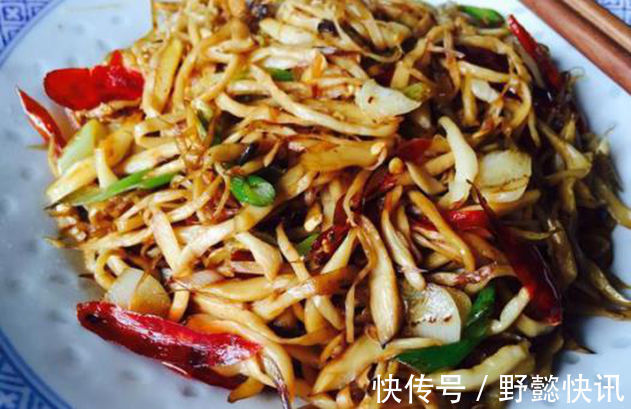 泡椒油|美食推荐沙茶牛肉、手撕杏鲍菇、老妈鲫鱼、鸡公煲的做法