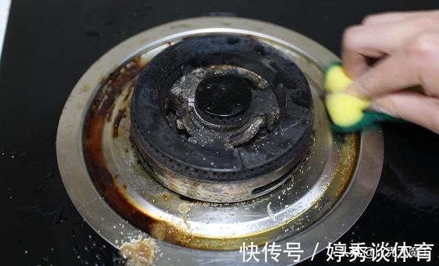 灶台|灶台油污太脏?教你轻松去除油污的方法,简单又快捷,方法太棒了
