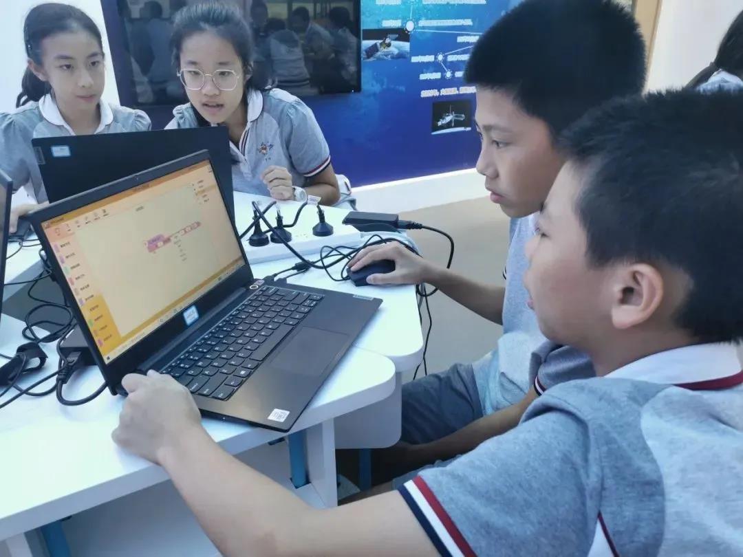 飞蝶航天 飞蝶航天STEAM落地北大附中深圳分校,帮助学生探索宇宙世界
