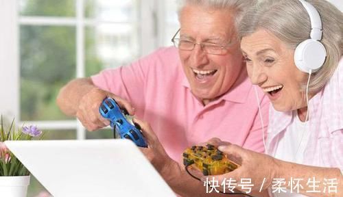 预防老年痴呆|老人若有4种异常，或是老年痴呆的前兆，家里有长辈的，需留意