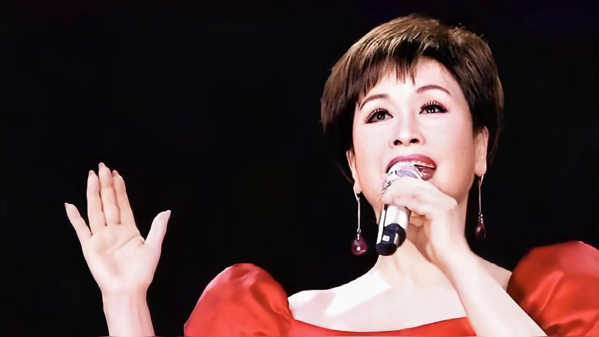 家之长&李谷一的书法不是闹着玩的,洒脱奔放,写出了一股独到的“霸气”