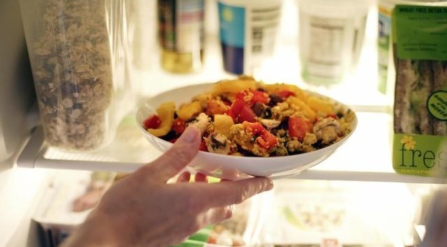 卤菜|隔夜产生“毒素”的6种菜,放冰箱也不行,为了健康别吃,快倒掉