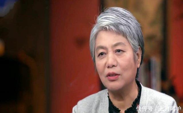 见识|父母的这些节俭要求,会让孩子自卑到骨子里,家长别沾沾自喜了