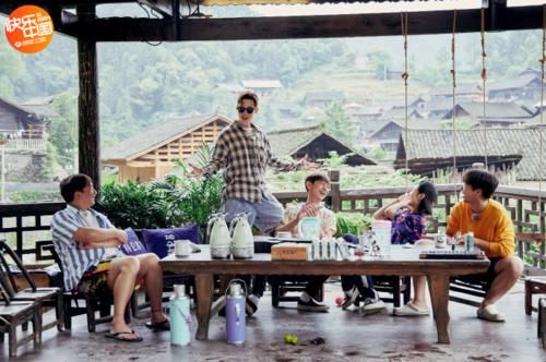 《跑男》《向往的生活》《极挑》同期开录，全新阵容亮相，期待吗