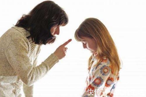 胆小鬼|“妈妈,我怕黑”,三种妈妈的不同反应,成就了孩子不同的性格