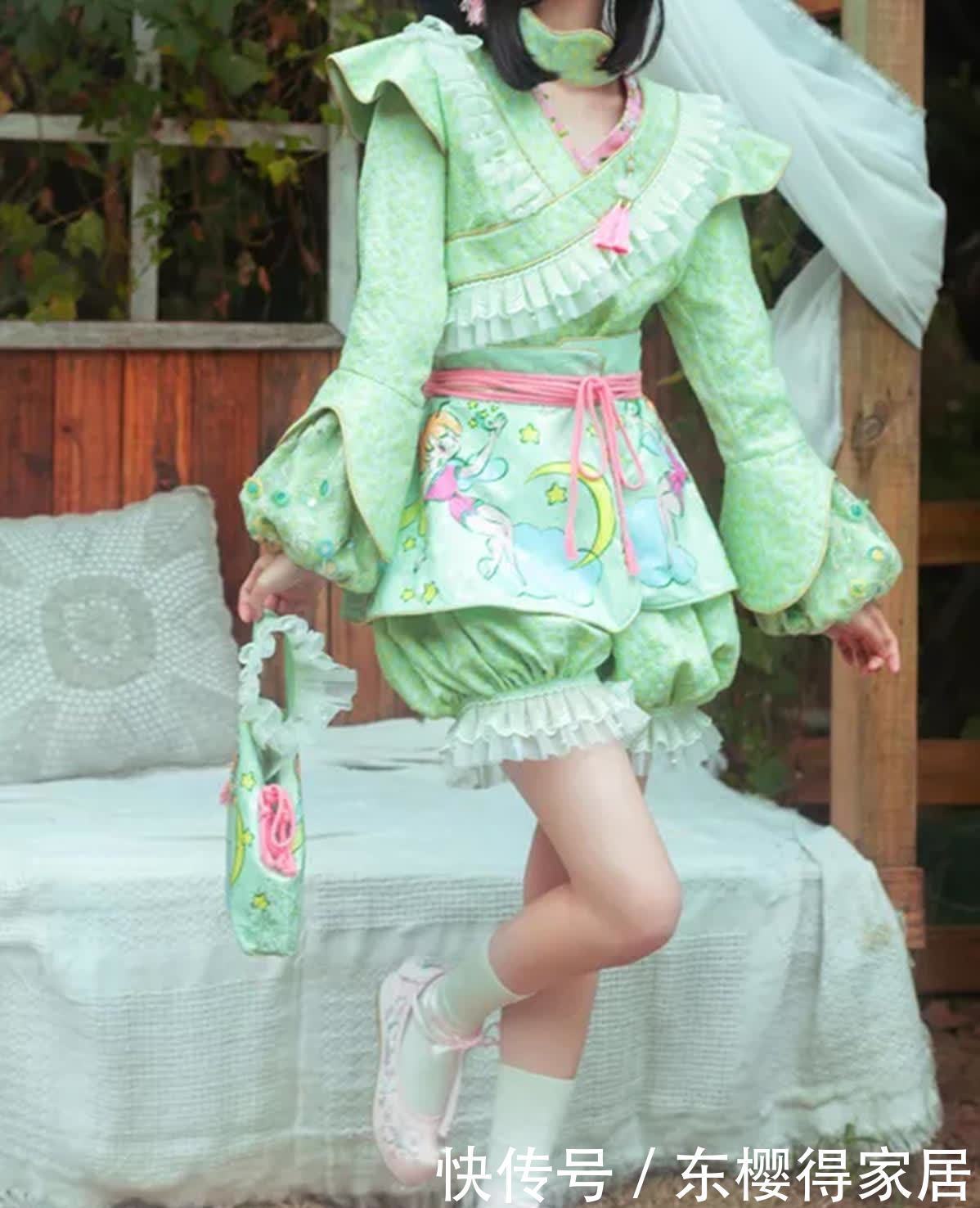 你管这玩意儿叫“洛丽塔”?对不起,我笑了