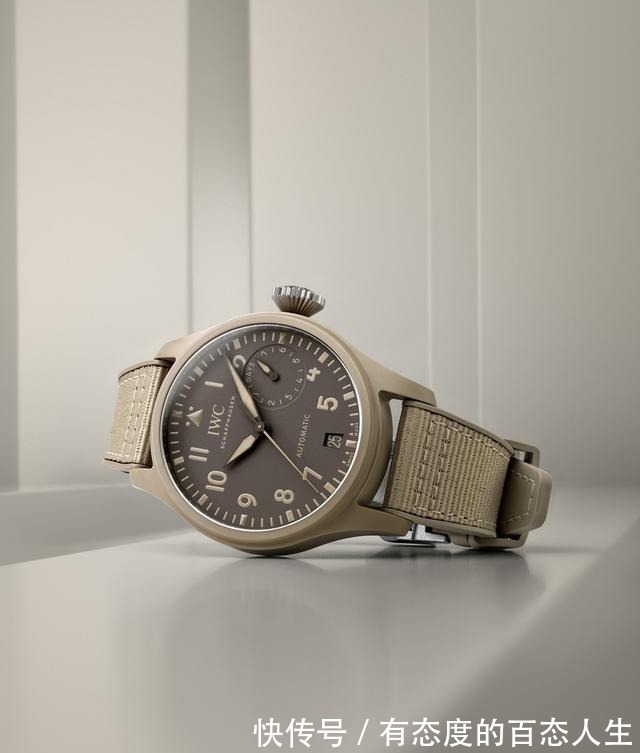 大飞 沛纳海万国帝舵,自产机芯背透,就是太贵了!