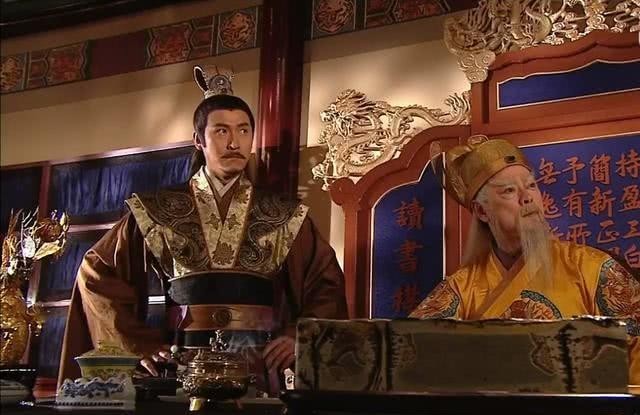 丞相|此明朝开国六公之首,官至丞相,手握免死金牌,为何却被满门抄斩