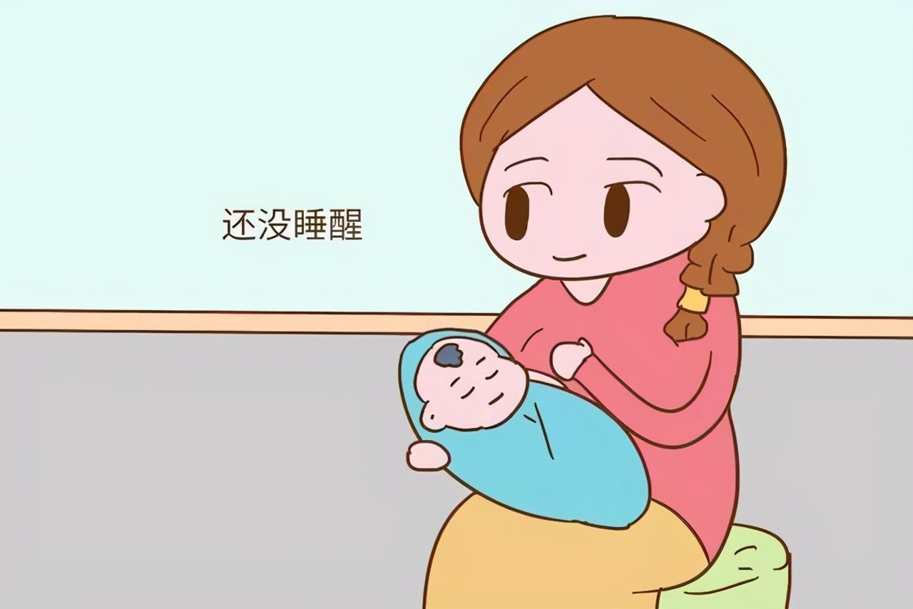 给宝宝喂母乳,坐着喂和躺着喂是有区别的