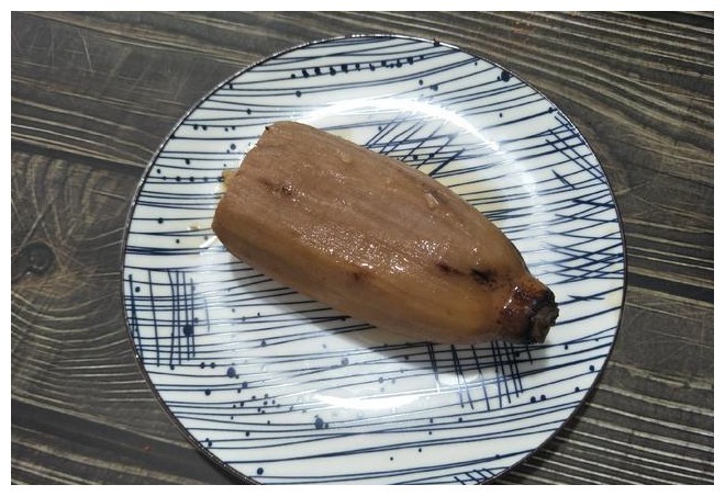 莲藕别总炒着吃了，教你做成红糖糯米藕，软糯鲜香，全家爱吃