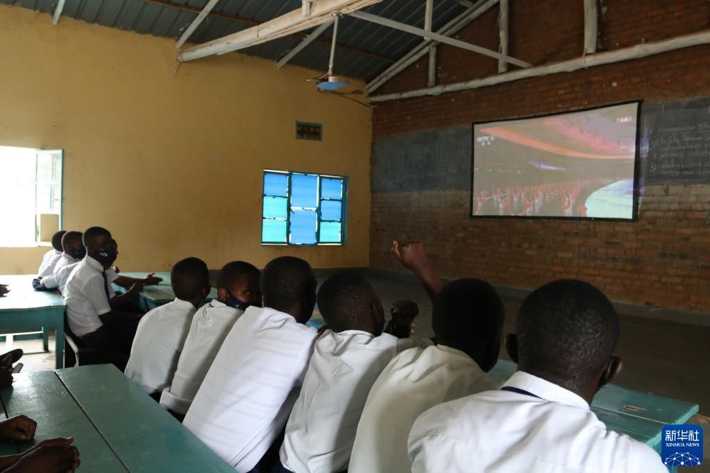 奥运|“万村通”助力卢旺达民众看奥运