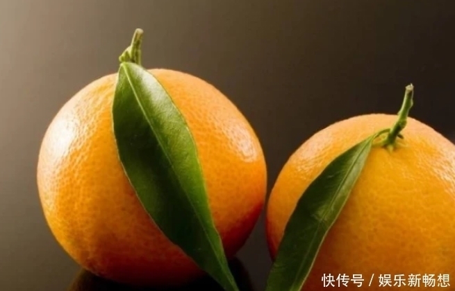 尿酸高的人注意,每天尽量多吃这4种食物,或助你排出体内多余尿酸