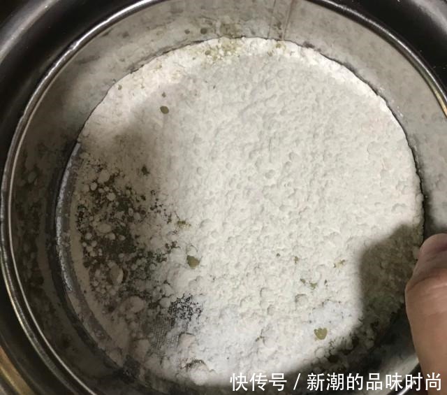 抹茶蜜豆千层蛋糕，吃一口便爱上