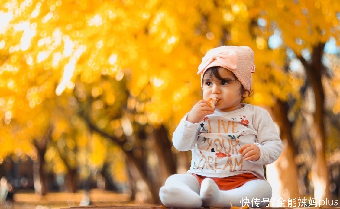 时间|新生娃多久可以出门“遛弯”?别早过这个时间,新手爸妈要重视