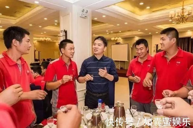 兄弟|白手起家的刘强东,到底是不是把员工当兄弟?京东食堂曝光了一切