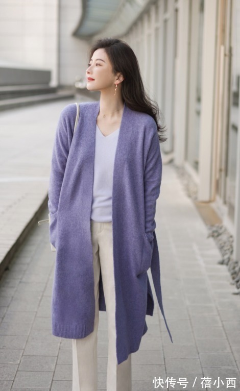 大长腿 40岁女人选裤子“穿白不穿黑”,借鉴这一组搭配要点,优雅又体面