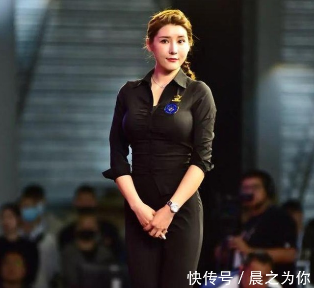 延缓衰老|130斤“微胖女神”刘太阳,颜值高身材好,爱健身的女孩都很美
