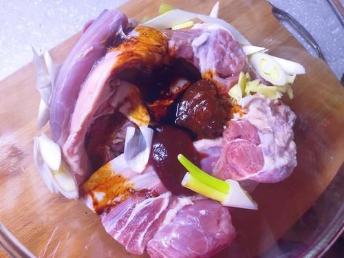 年夜饭，这道压轴硬菜不能少，热吃冷盘都美味，寓意牛年好事不断