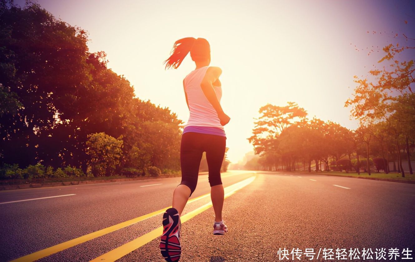 吸烟|脑梗为何日益增多?医生劝告:饭后3件事不可急着做,易损伤血管