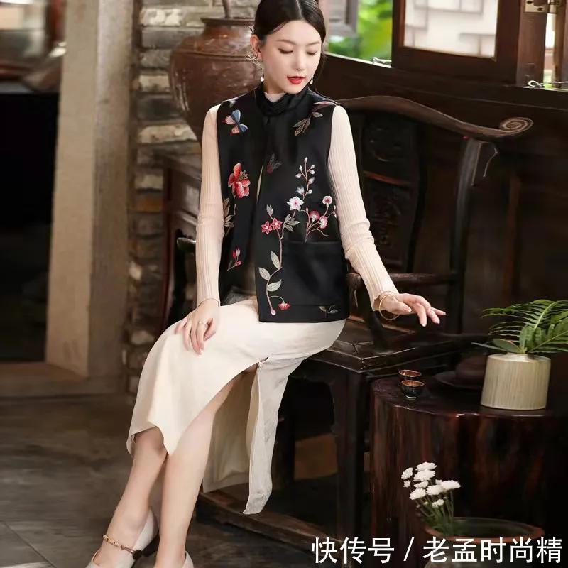 与众不同|深度解析两件套旗袍,自在体验生活的穿着舒适原生态,与众不同!