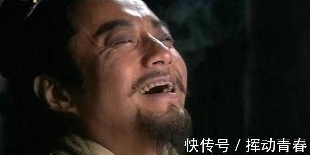 梁山老大&宋江为何一直是梁山老大因为宋江身边有一人，梁山好汉都怕他