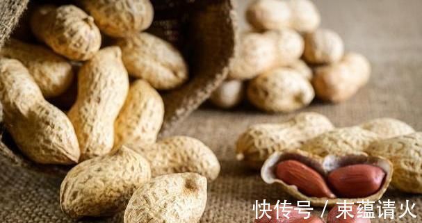 胆固醇|它和花生一起煮,坚持一个月,气血足,湿气悄悄排干净了!