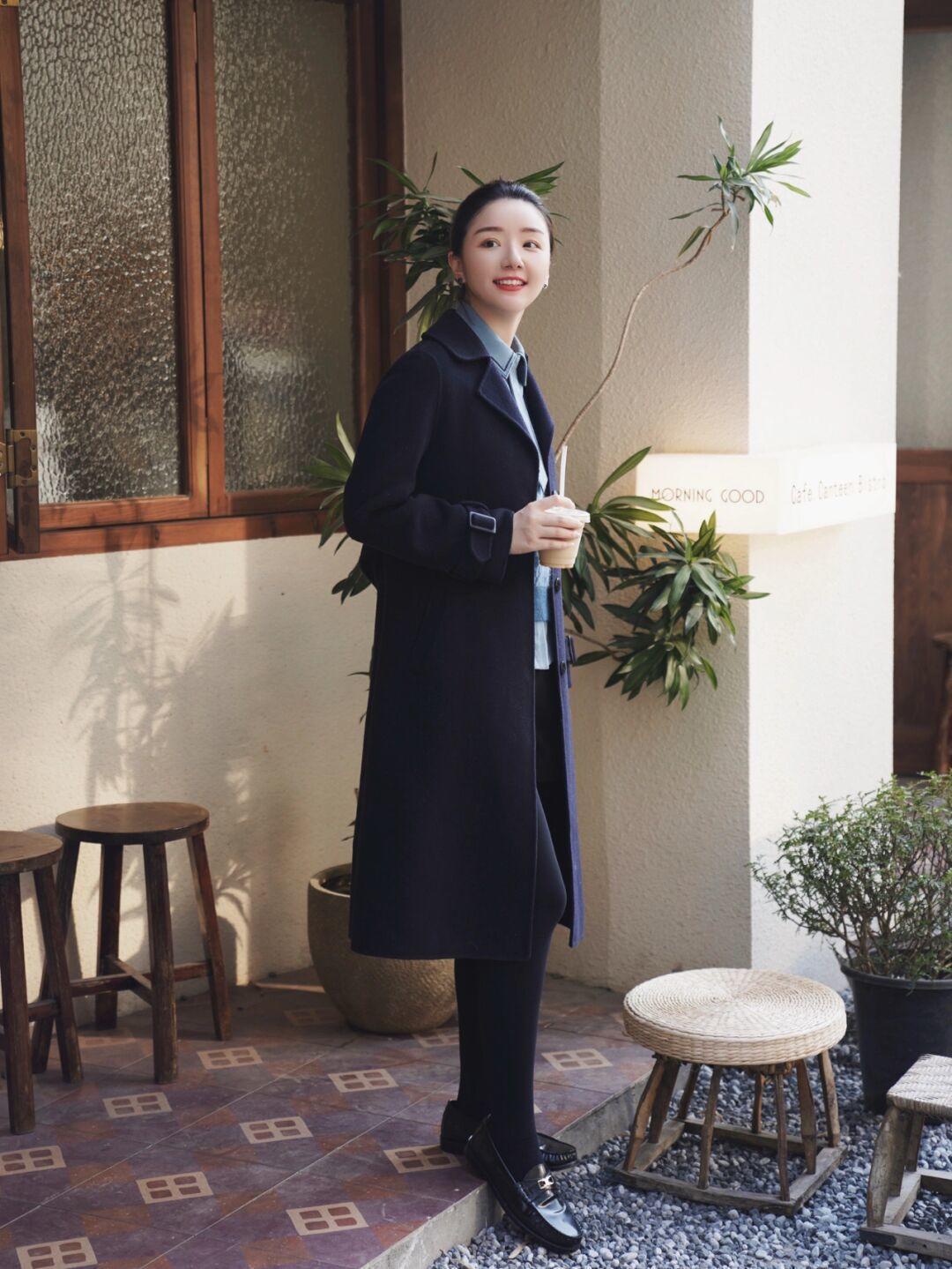 在职场|冬季穿衣没灵感?掌握时髦精们的这些大衣穿法,出街赚够回头率