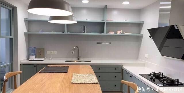 舒适度|聪明主妇巧装95㎡小宅:阳台加了一面墙,却让家里处处有惊喜!