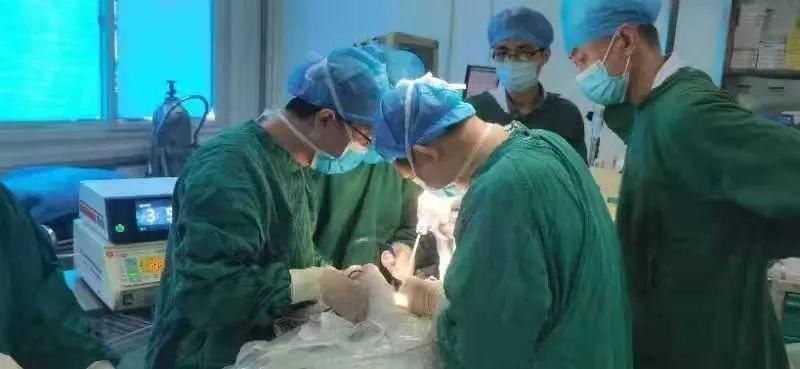 甲状腺疾病|市一院甲状腺诊治中心一站式服务受欢迎